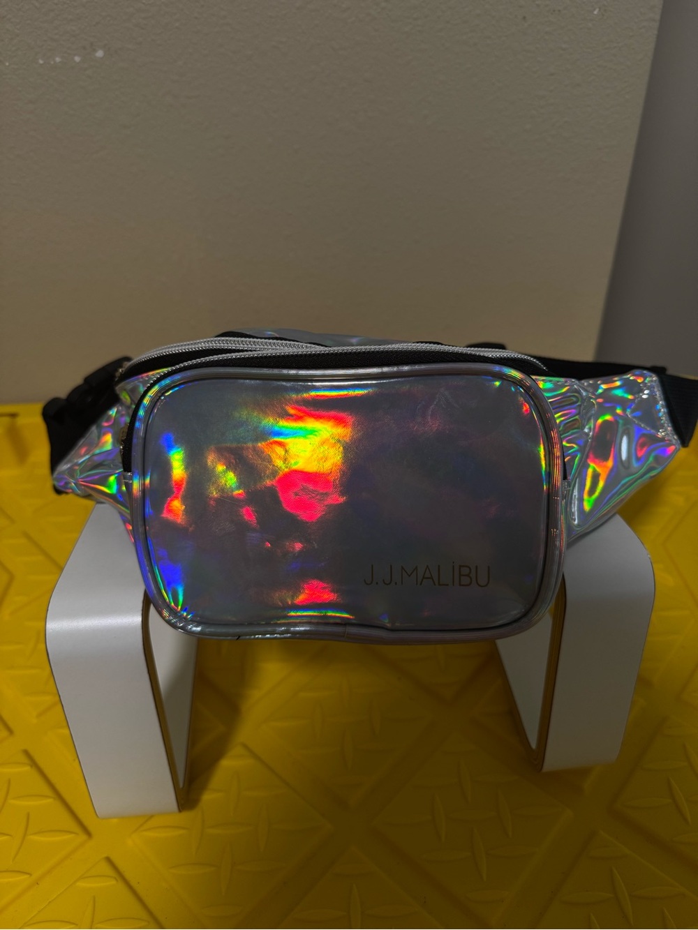 J.J MALIBU Holographic Silver Waist Pack Adjustable Strap Zip Closure
